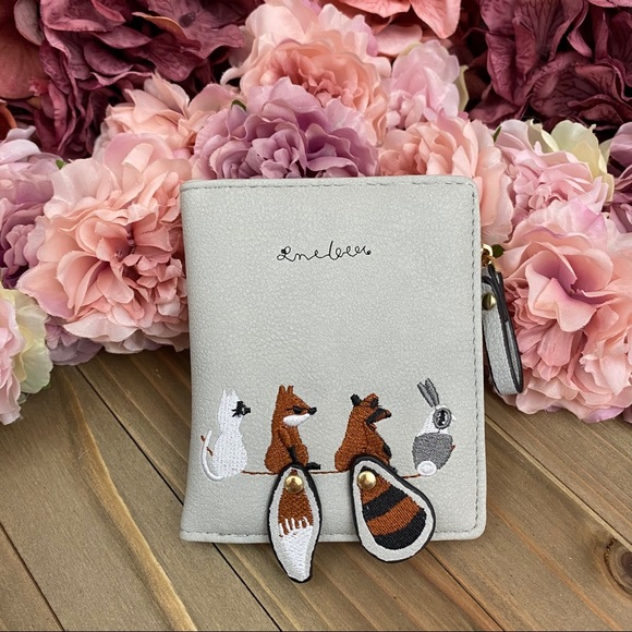 Vegan Leather Fox Rabbit Raccoon Cat Wallet - Picture 6 of 13